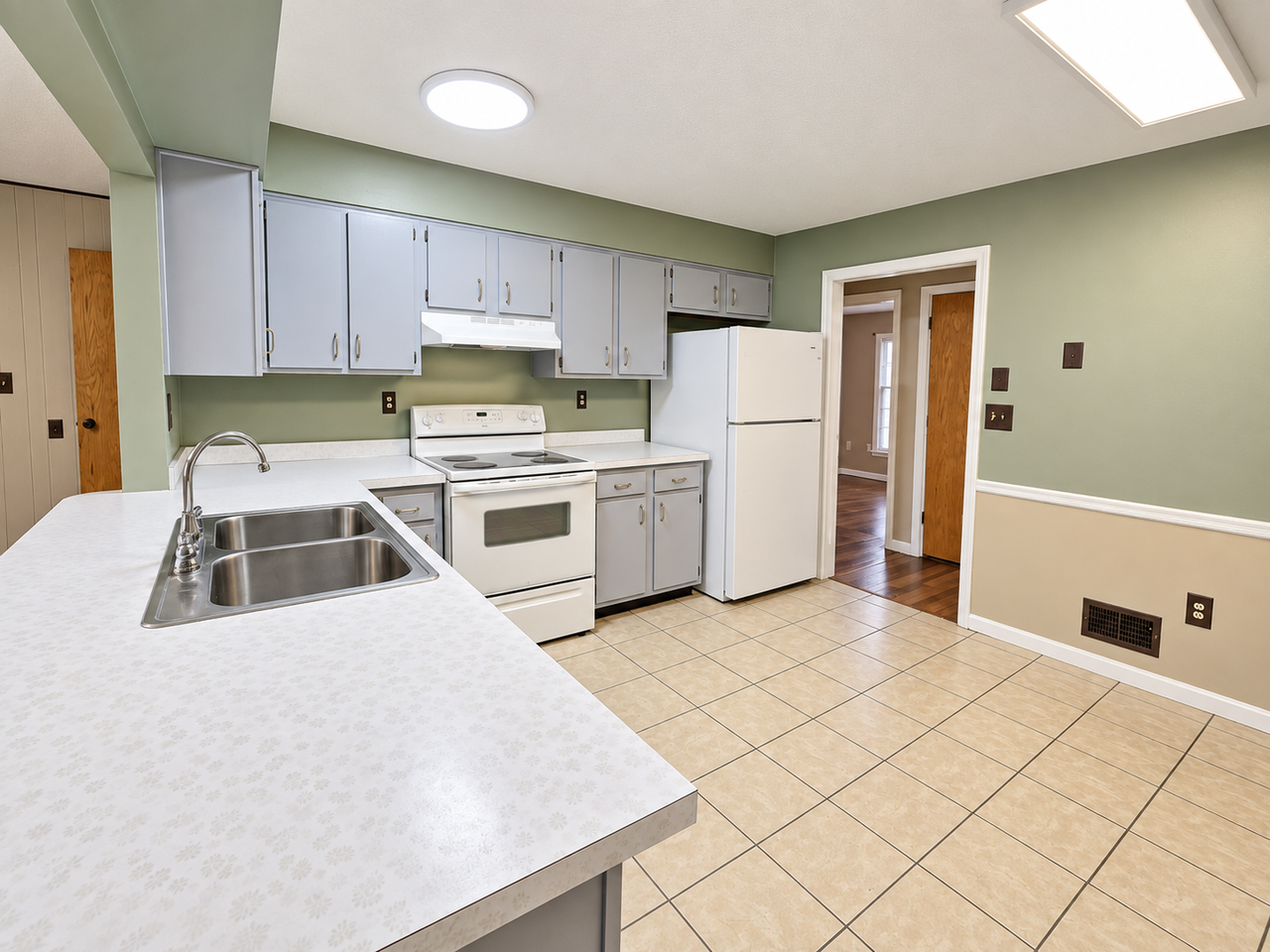 1500 Knight Rd - Photo 4 of 14