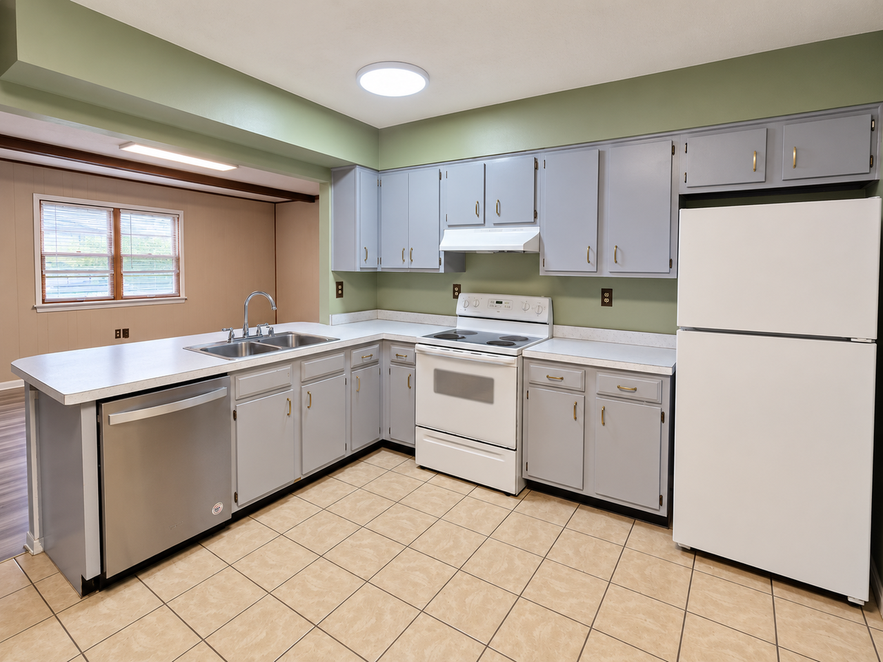 1500 Knight Rd - Photo 5 of 14