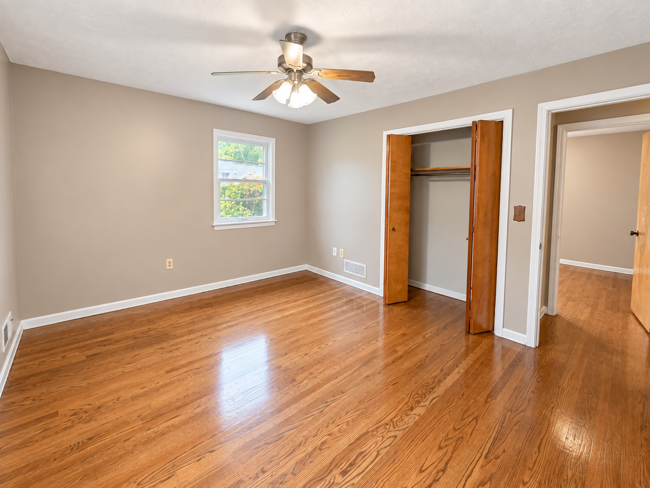 1500 Knight Rd - Photo 7 of 14