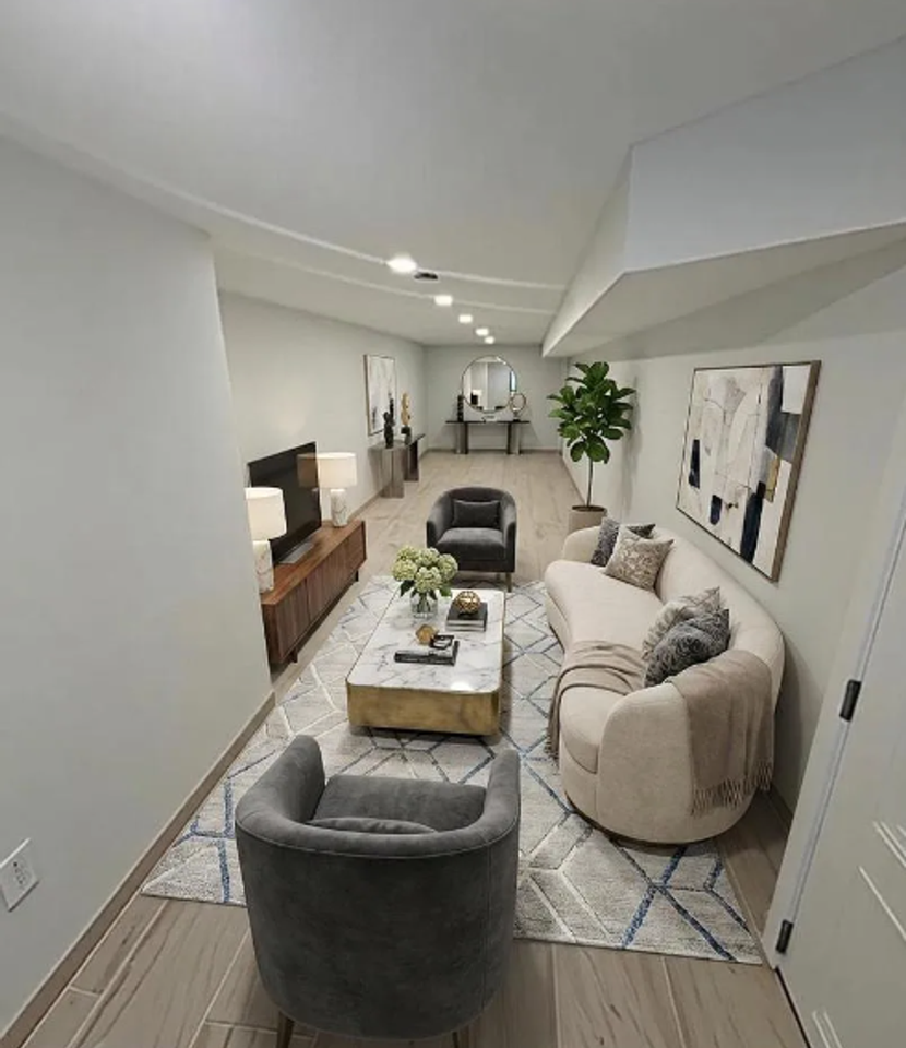 1557 N 29th St - Photo 5 of 19