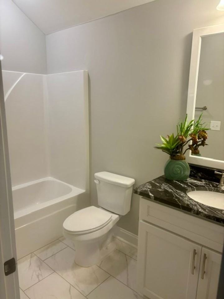 4304 Sabal Dr - Photo 3 of 24