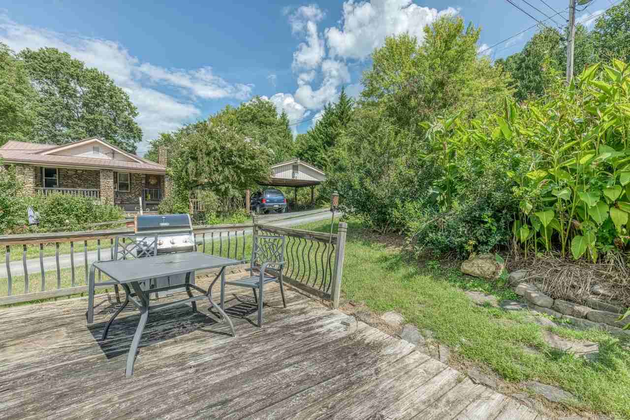222 Hulen Ave - Photo 3 of 40