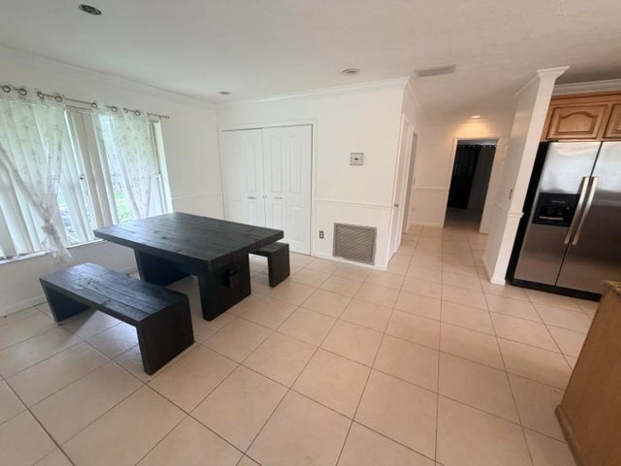 2855 Boston Ct - Photo 5 of 18