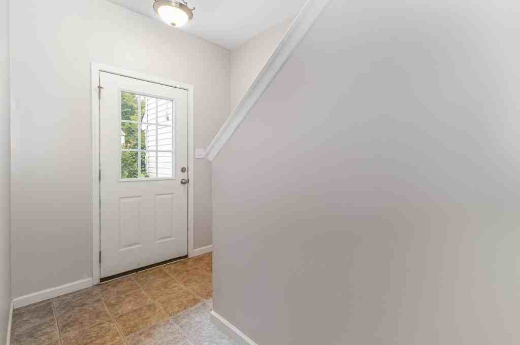 39 Crooked Dr - Photo 5 of 27