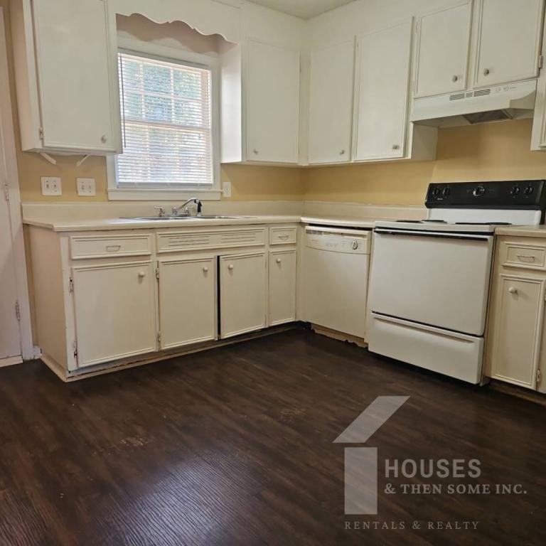 122 Pine Creek Court Ext - Photo 4 of 14