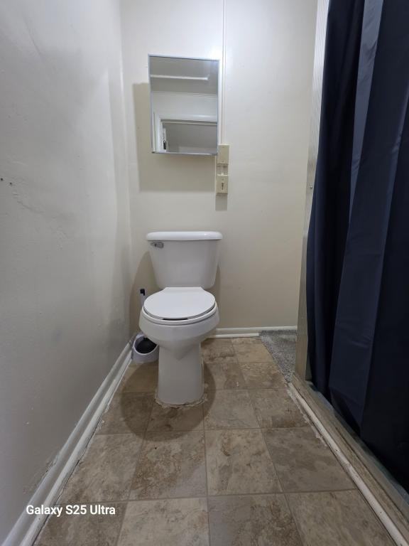 1714 N Market St - Photo 5 of 8