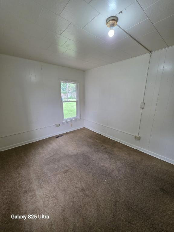 1714 N Market St - Photo 7 of 8