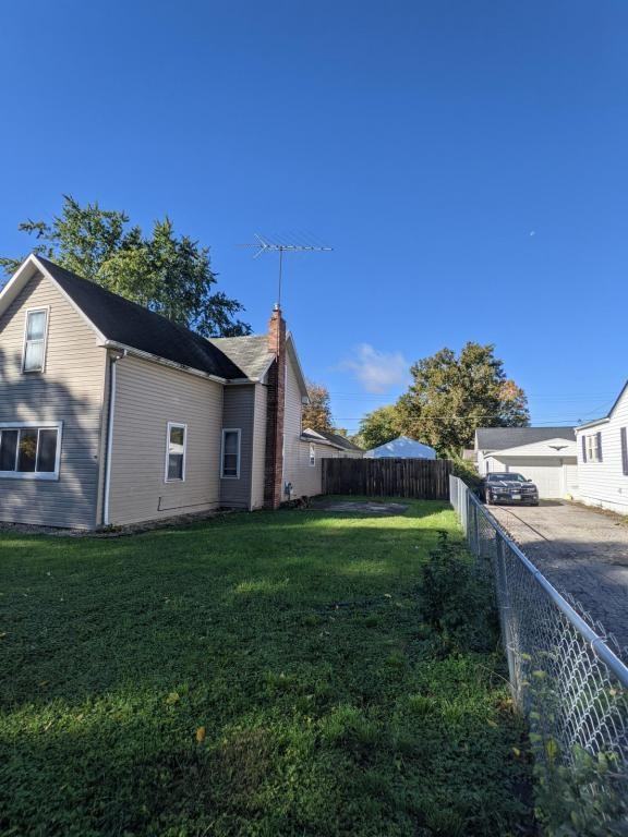 1613 N Mccann St - Photo 2 of 26