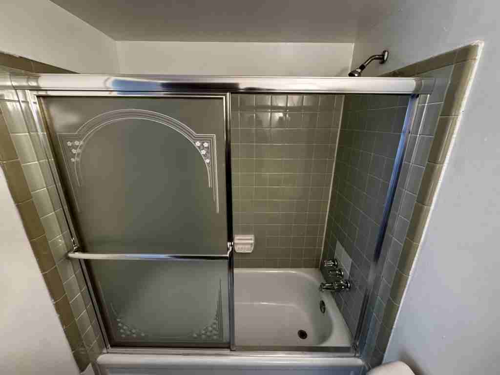 911 Rogers Pl - Photo 7 of 11