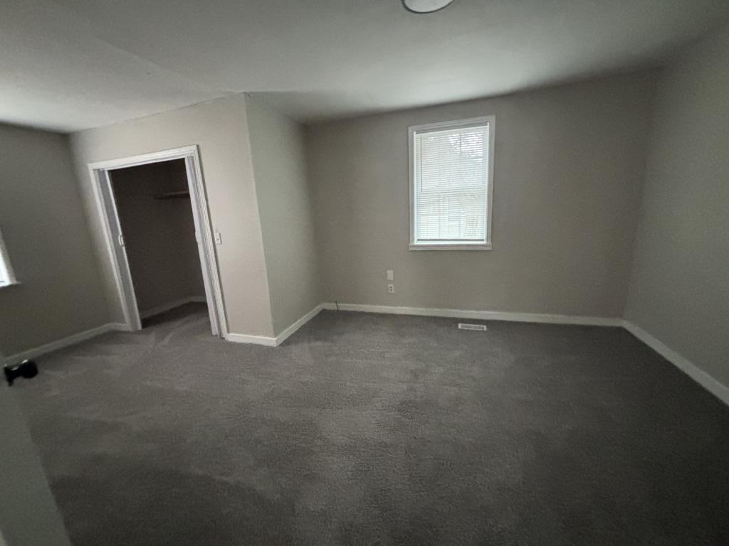 1239 Boone St - Photo 7 of 22