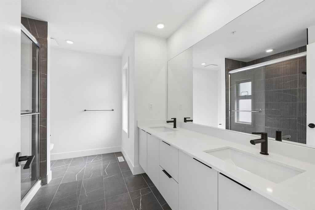 7670 207 Street #22 - Photo 6 of 28