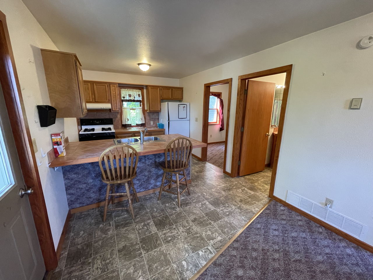 807 E South Ave #2