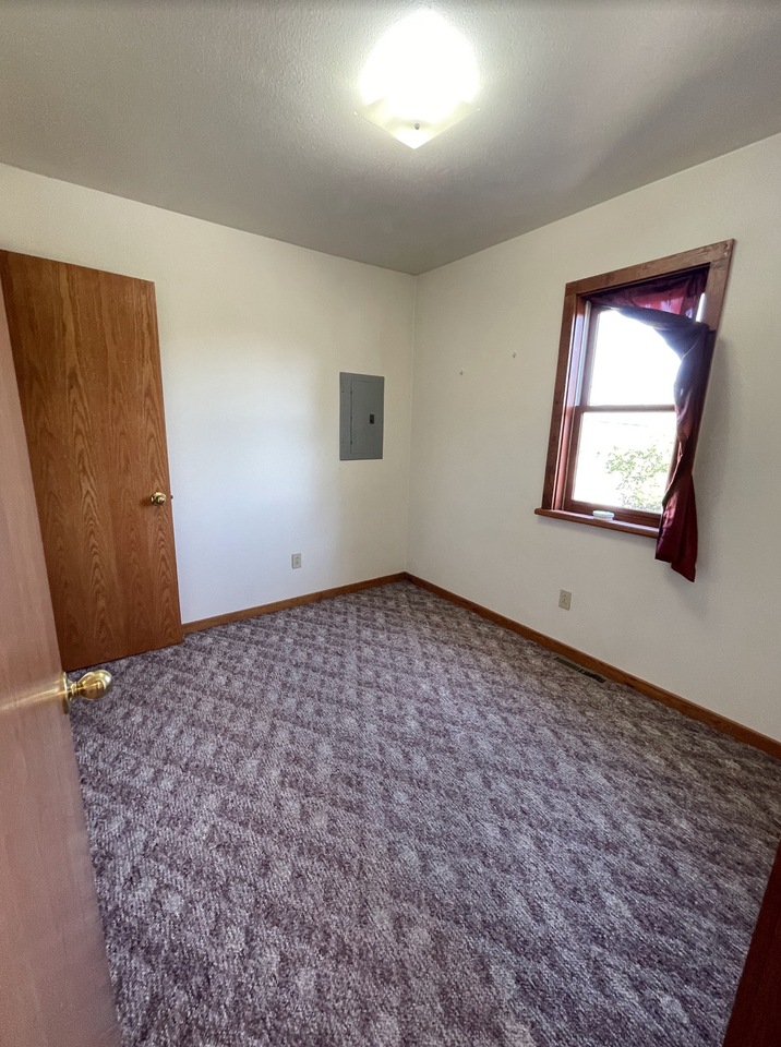 807 E South Ave #2 - Photo 7 of 15