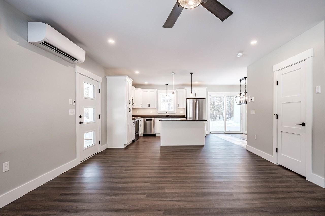 22 Harmon Rd #1 - Photo 7 of 27