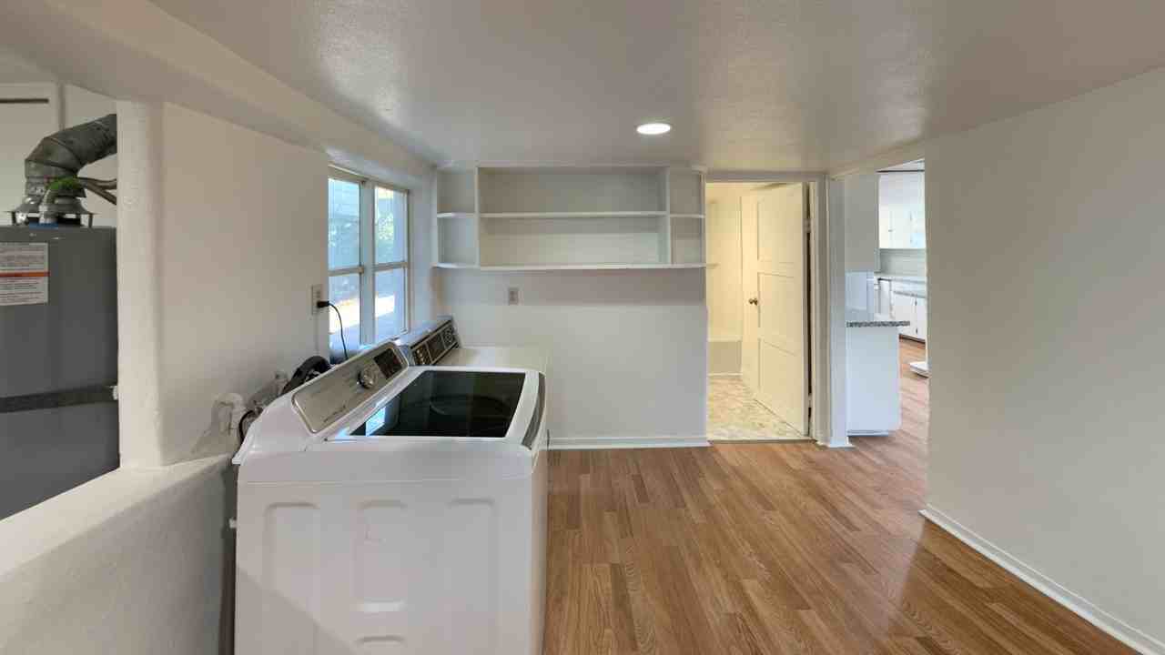 836 Wall St #2 - Photo 5 of 6