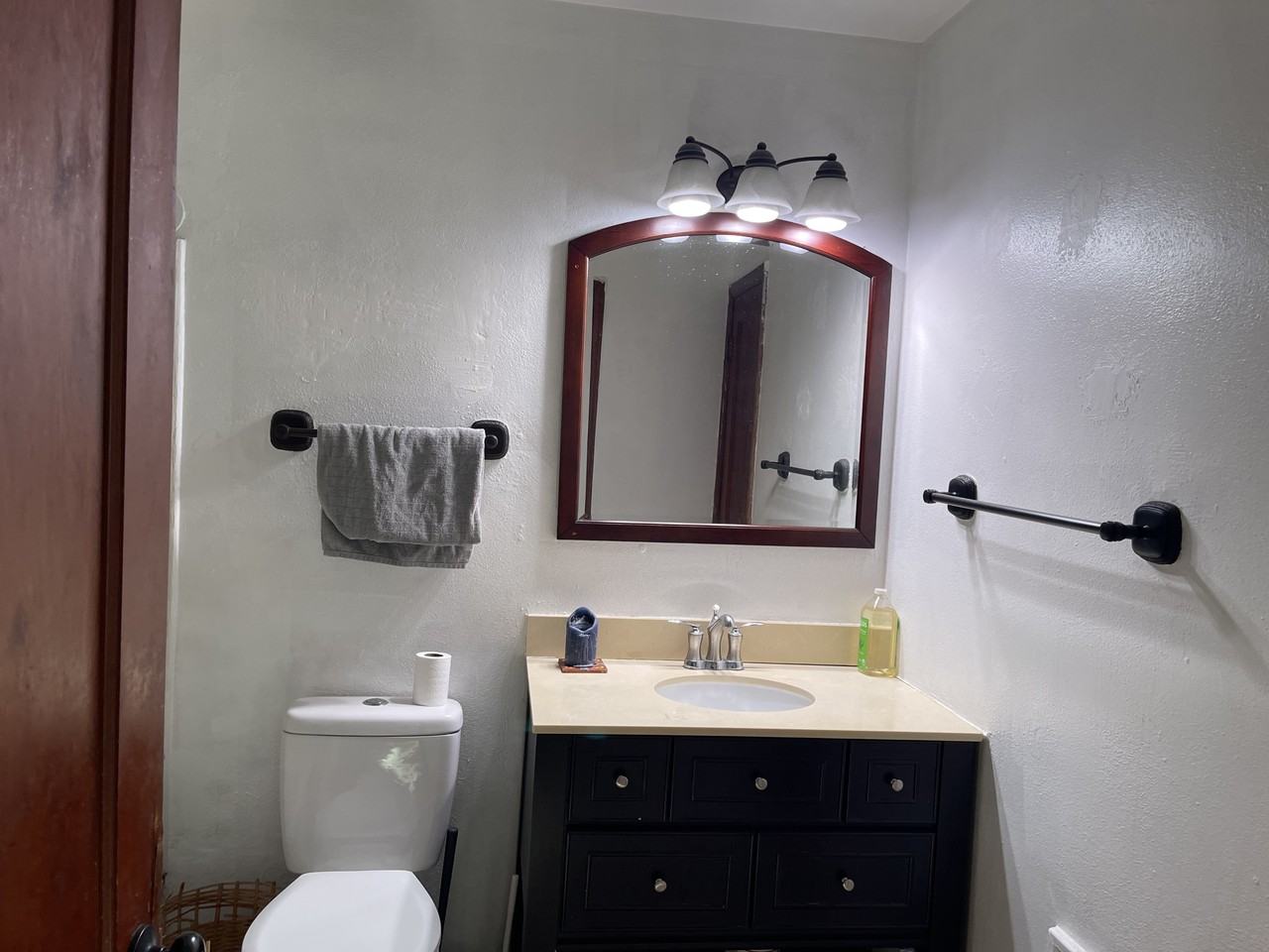 504 4th Ave E #2 - Photo 7 of 8