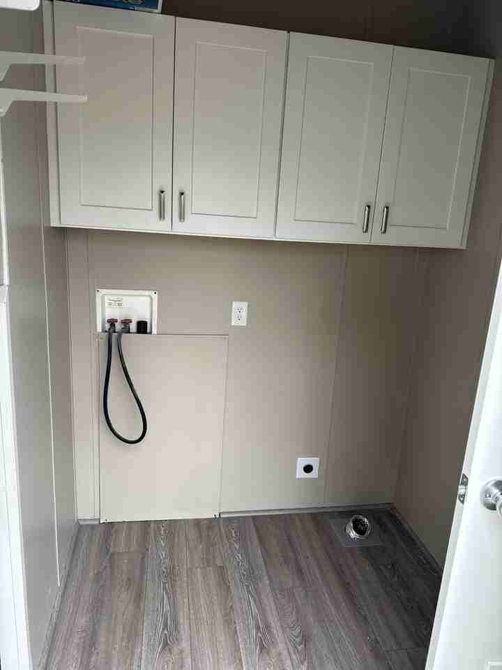 515 Connie St - Photo 3 of 14