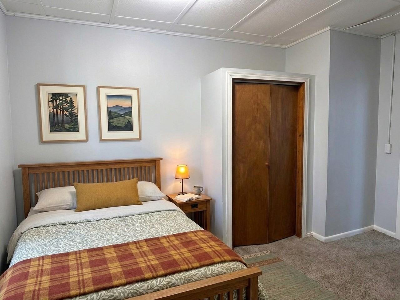 243 Niagara St #3 - Photo 5 of 9