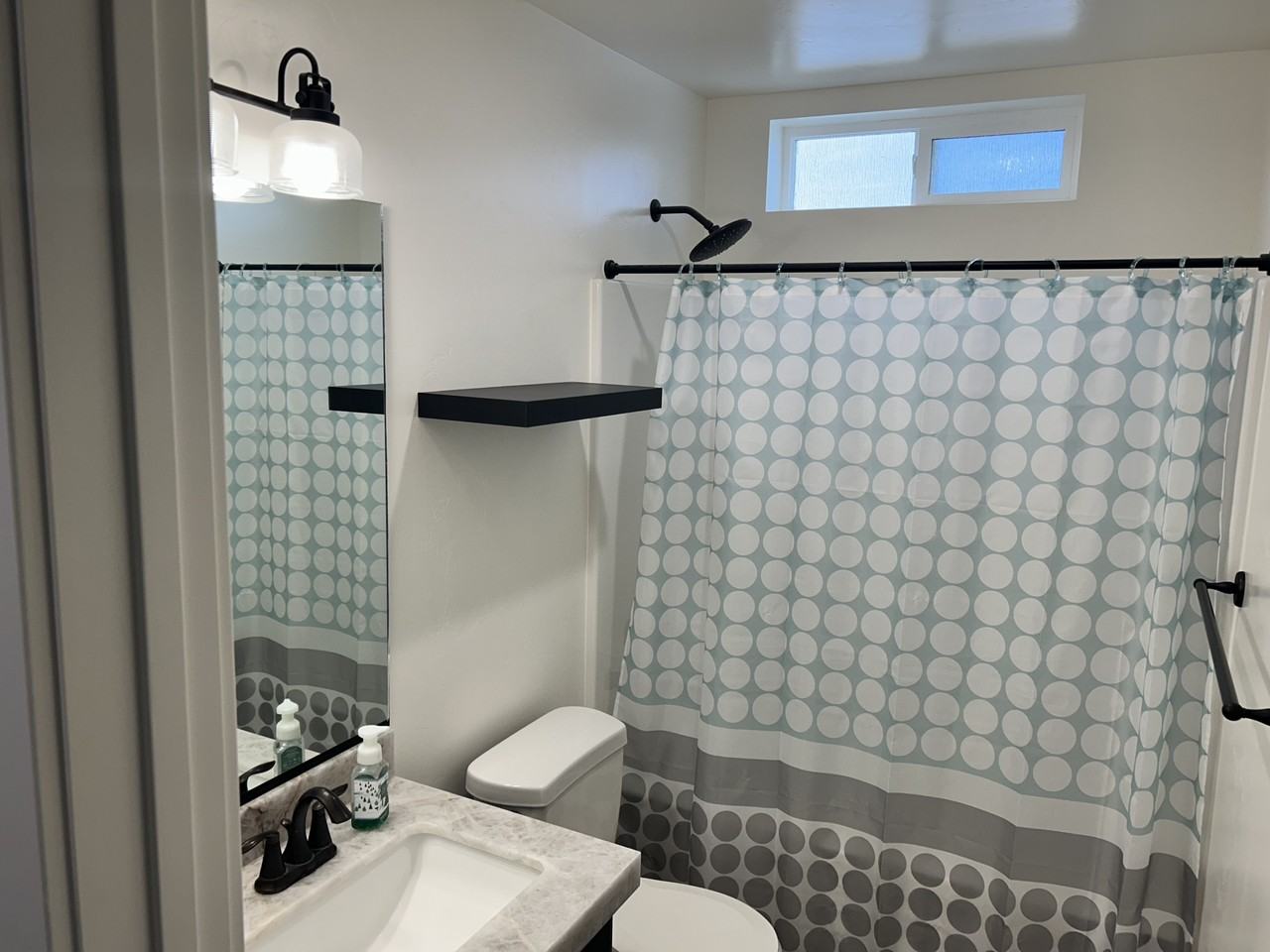 7050 S Bedford Ave - Photo 5 of 11