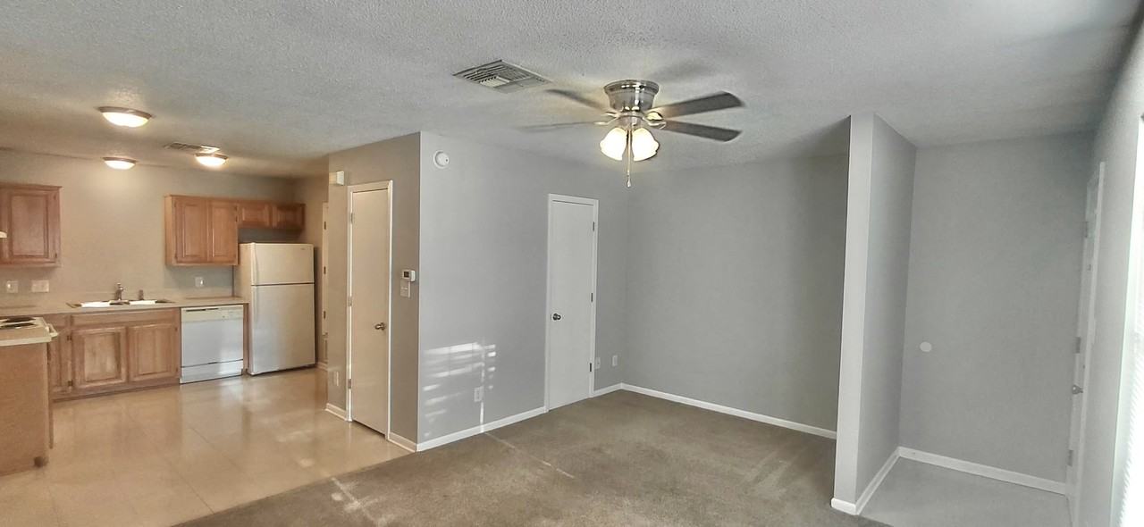 1525 Trigg Ln #602 - Photo 2 of 12