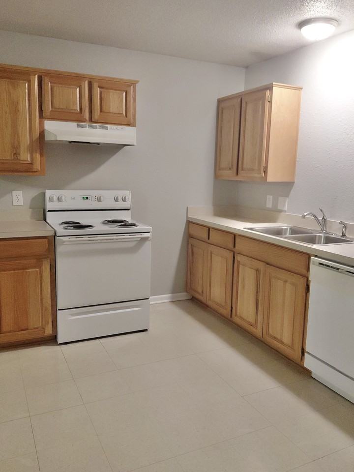 1525 Trigg Ln #602 - Photo 3 of 12