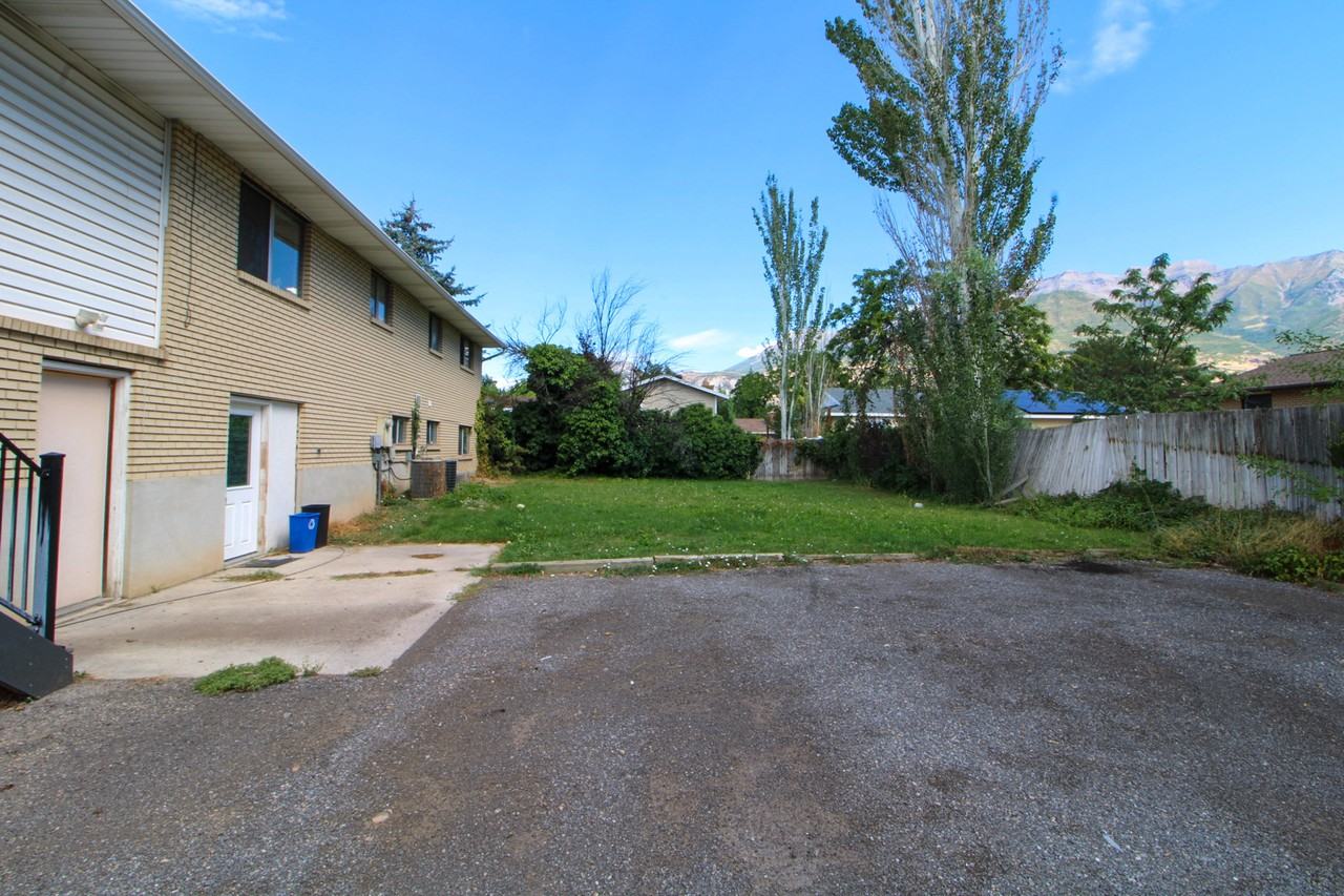1474 Nw, #B - Photo 6 of 19