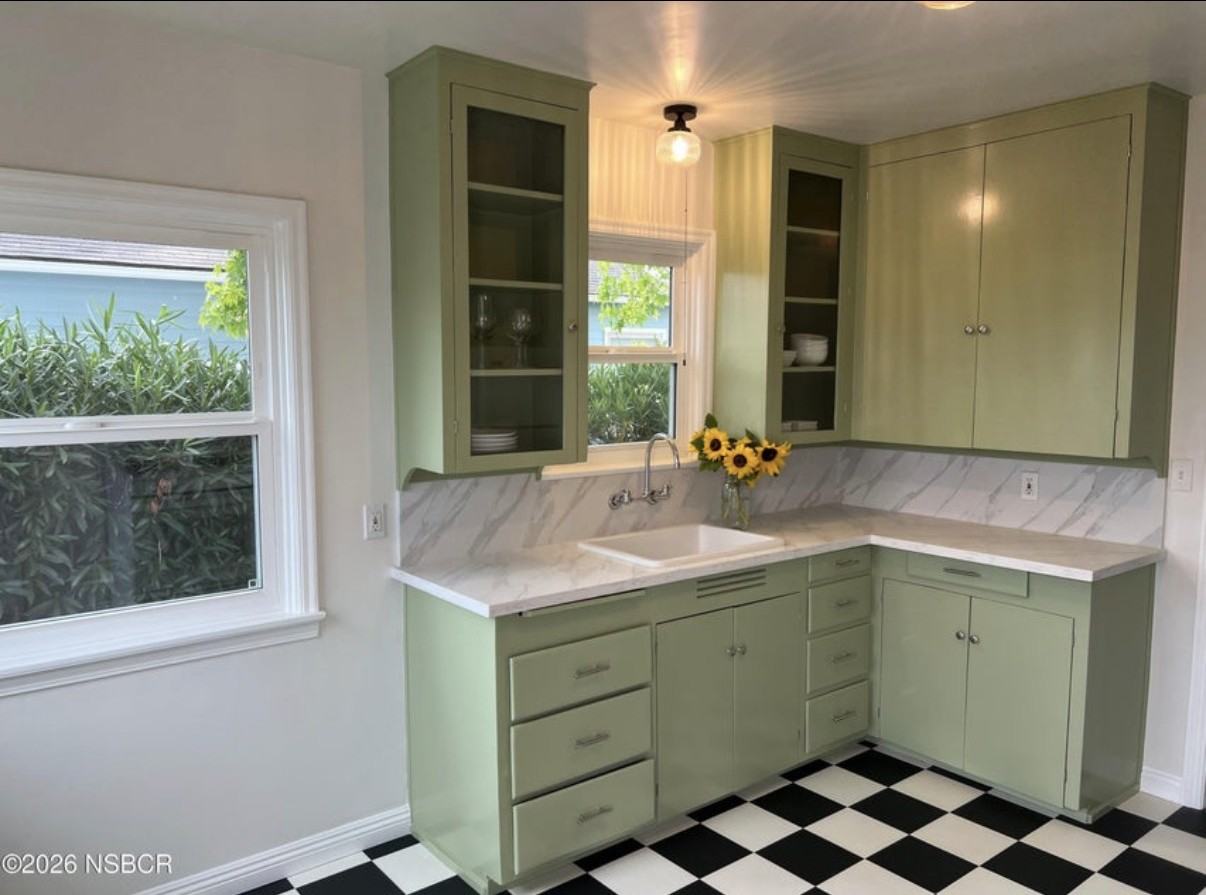 224 N F St - Photo 5 of 17