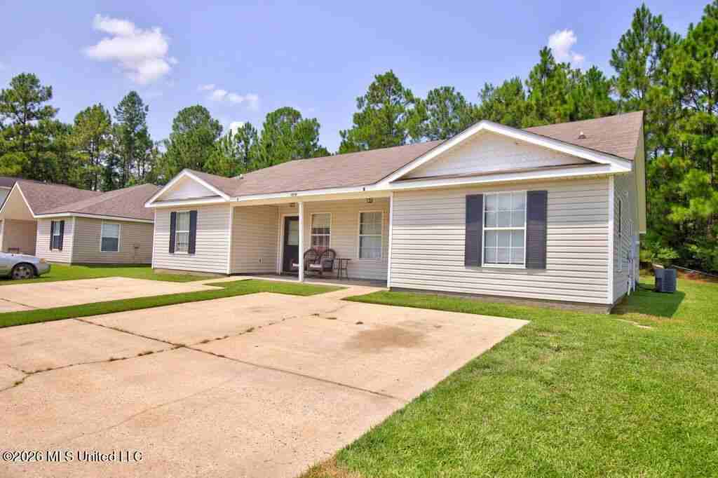 15119 Deer Creek Dr - Photo 4 of 29