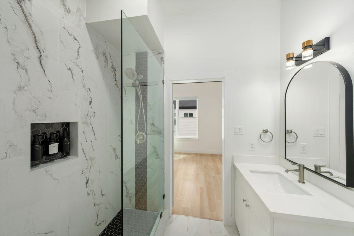 3012 Delano St - Photo 7 of 17