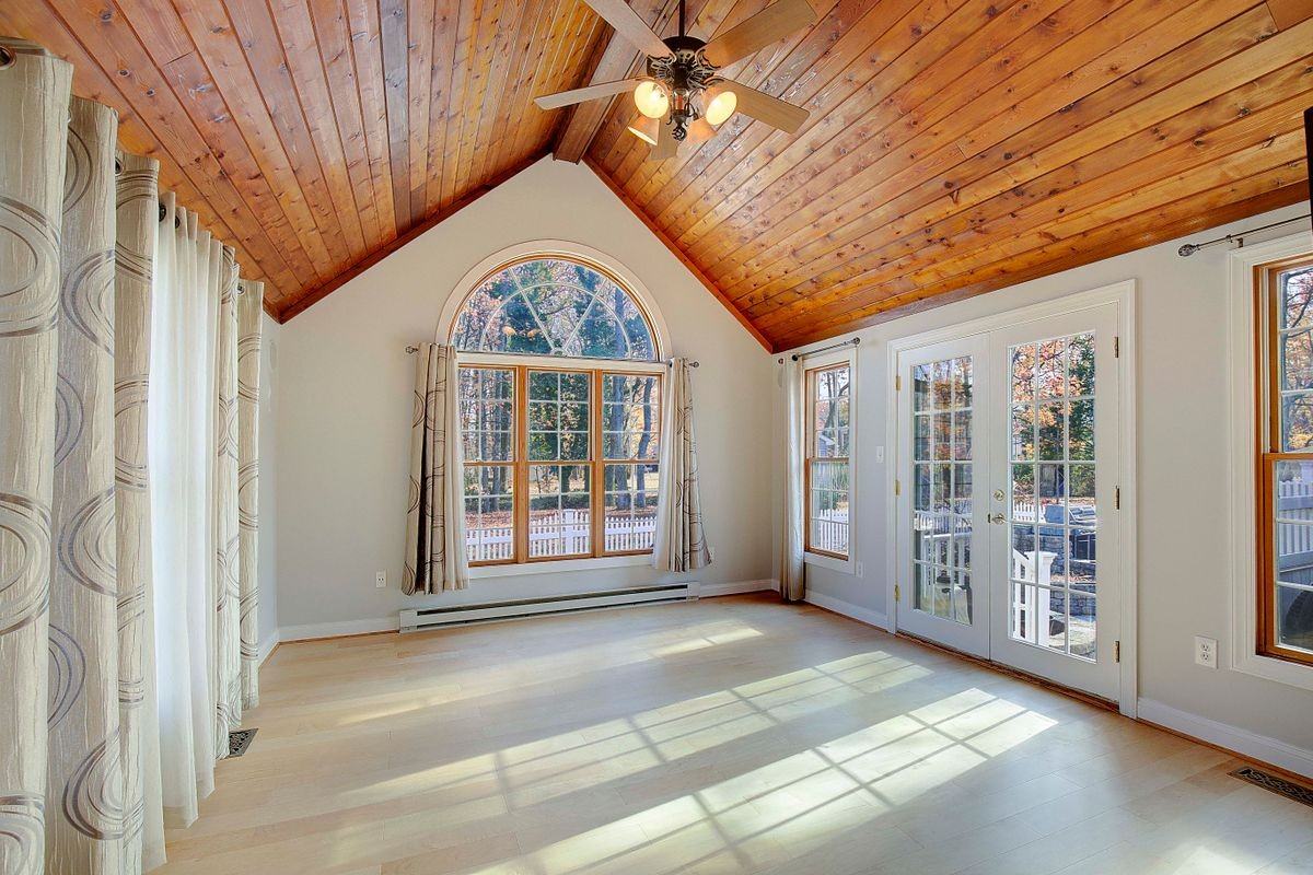 804 Mason Rd - Photo 7 of 44