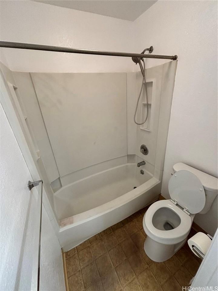 279 Mananai Pl #49T - Photo 2 of 5