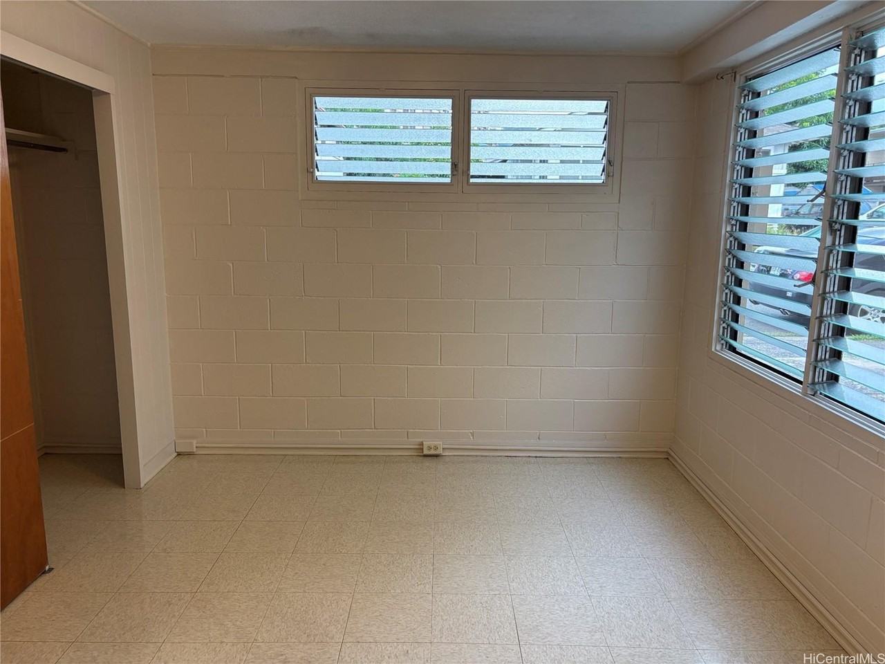 1249 Matlock Ave #A - Photo 7 of 10