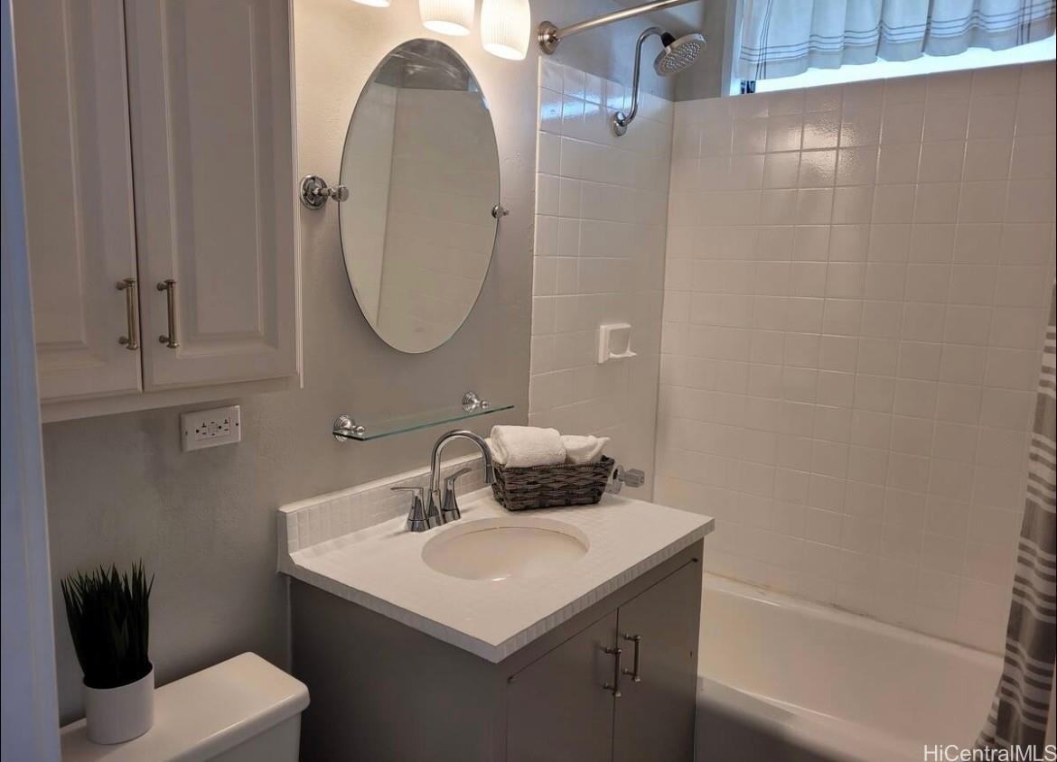 440 Seaside Ave #501 - Photo 5 of 13