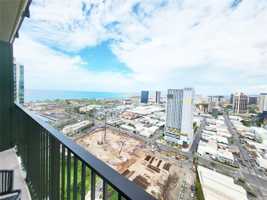 featured image of 987 Queen St #3713