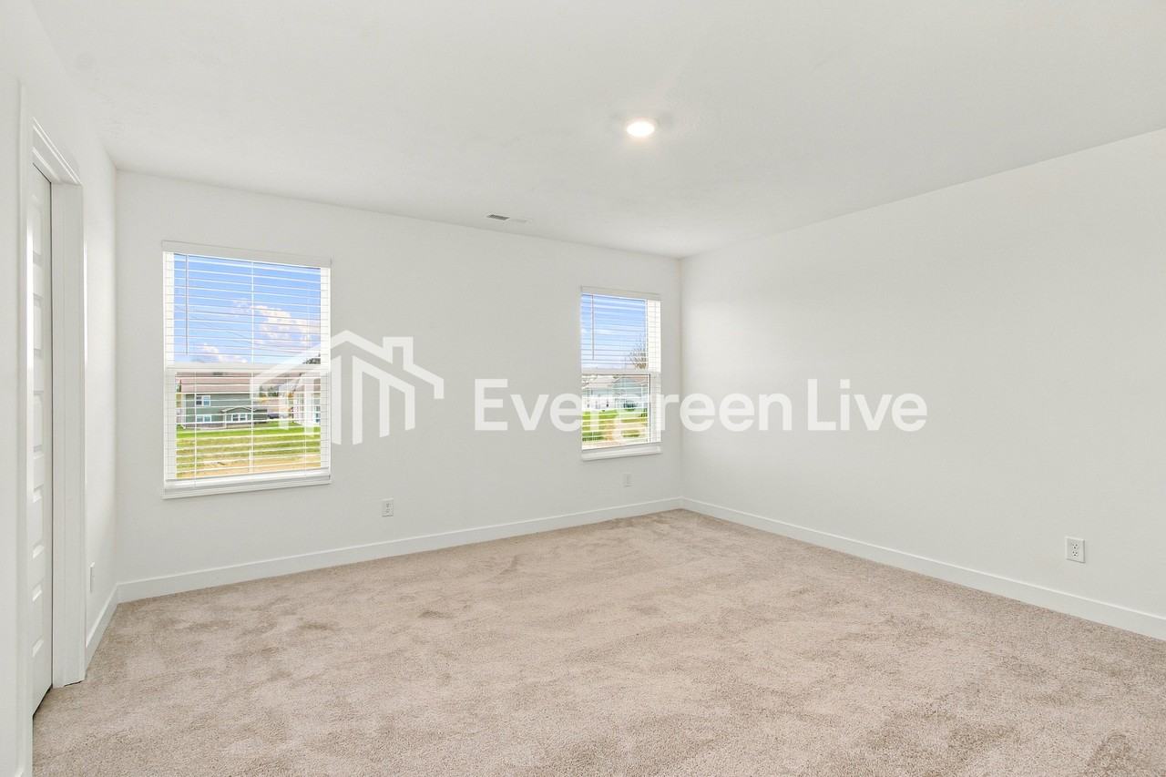5203 Great Percheron Dr - Photo 7 of 15