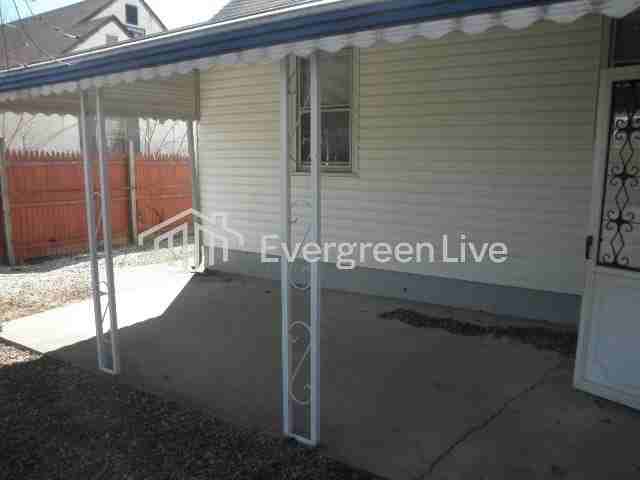 1507 Leslie Rd - Photo 6 of 12