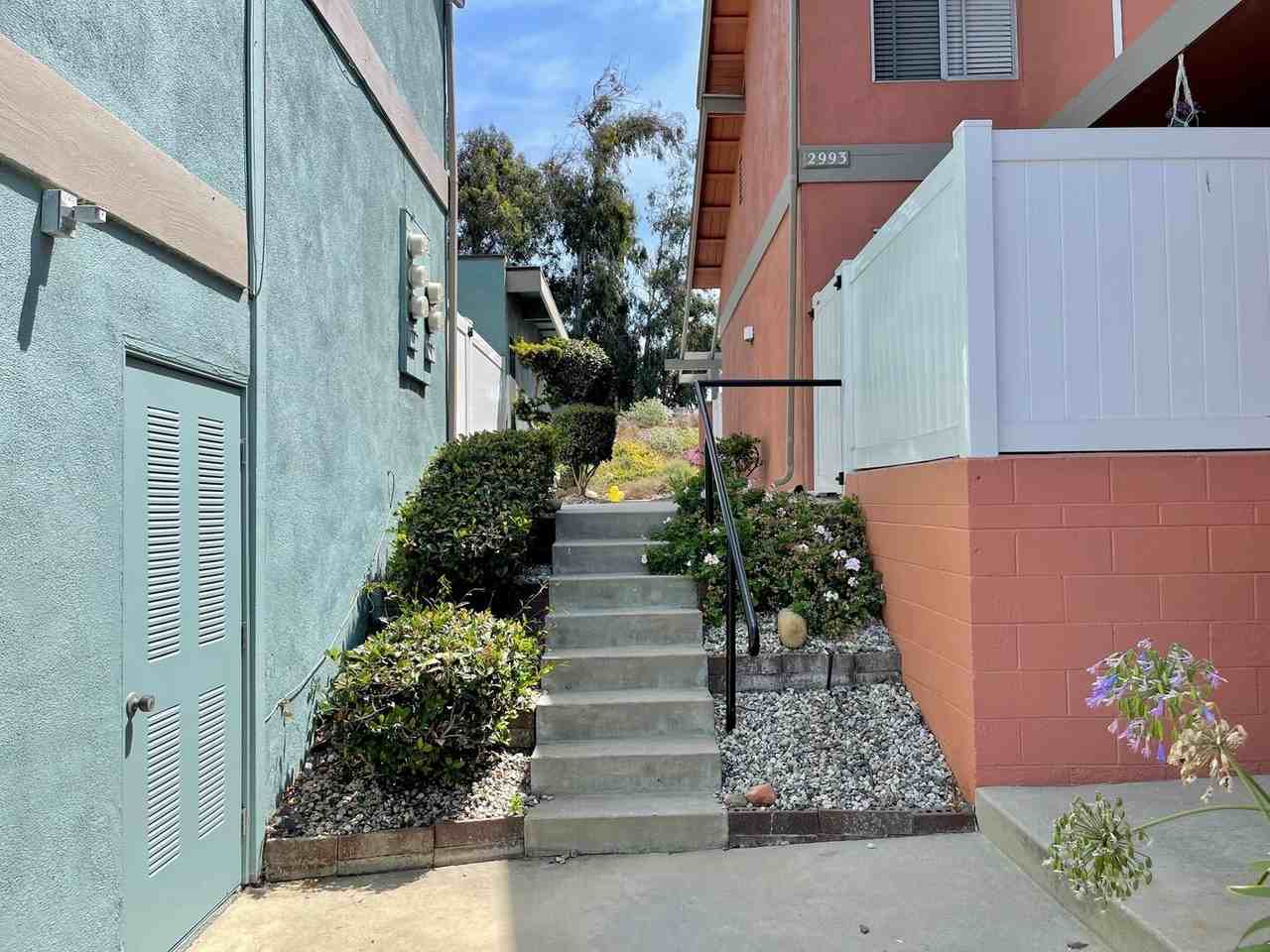 2991 Harbor Blvd - Photo 2 of 18