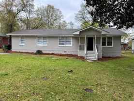 3622 Vivian Ln - Photo 1 of 1