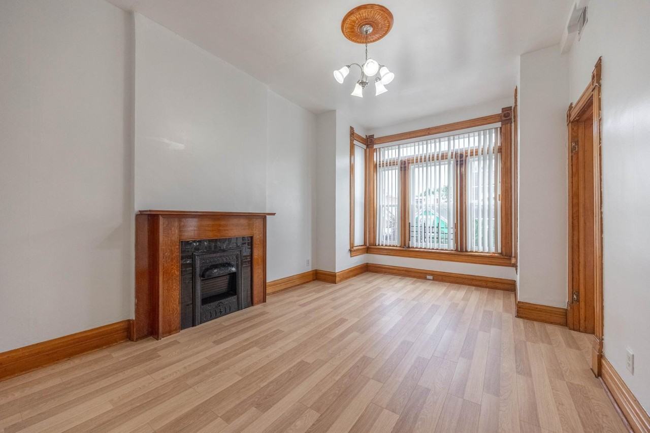 2734 W Haddon Ave #2 - Photo 7 of 16