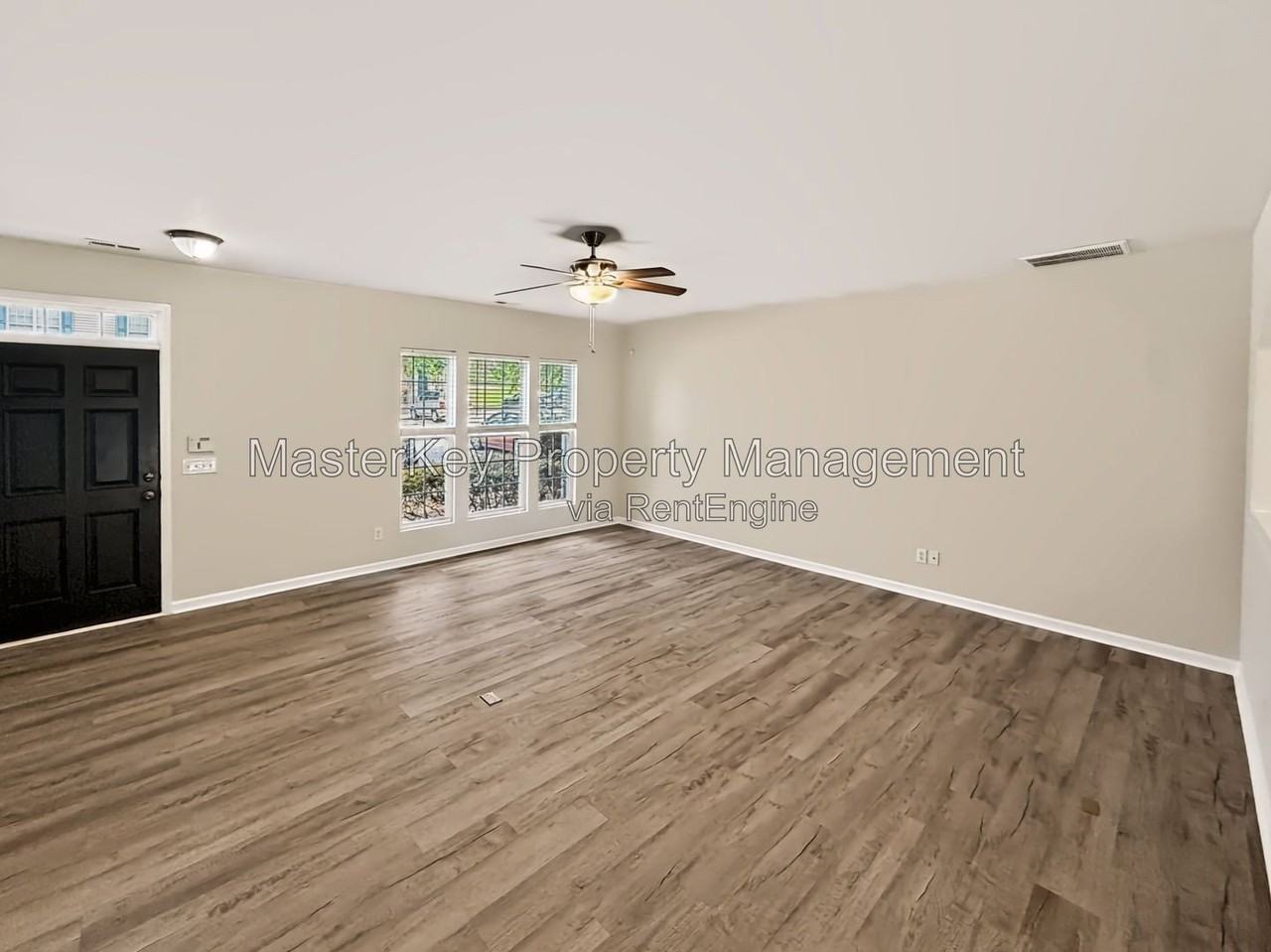 414 Walnut Woods Dr - Photo 4 of 25