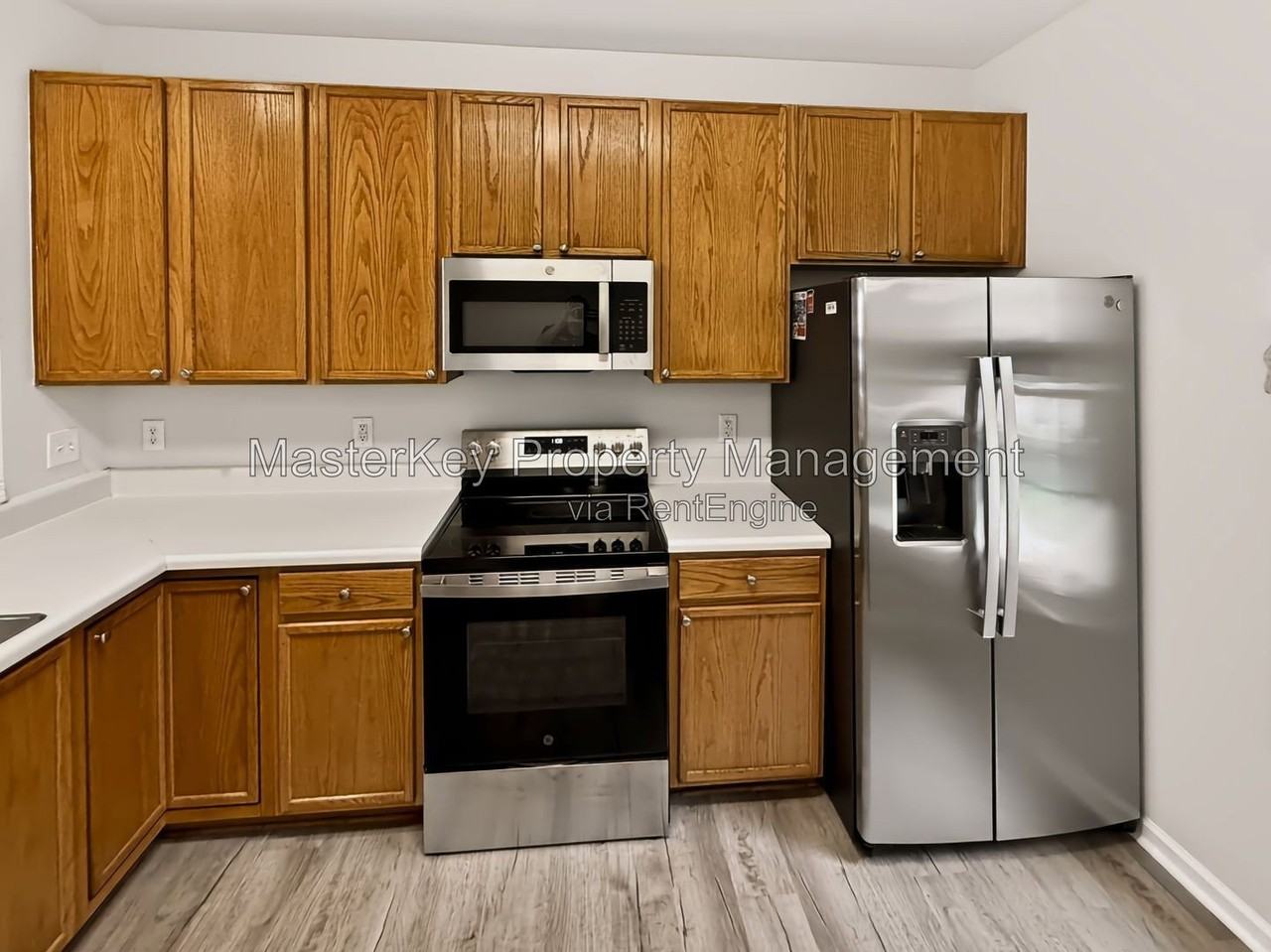 414 Walnut Woods Dr - Photo 7 of 25