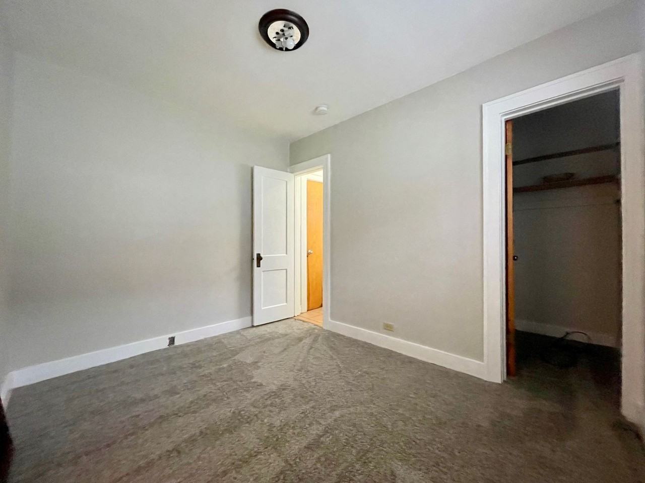 990 E Isabella Ave - Photo 7 of 17
