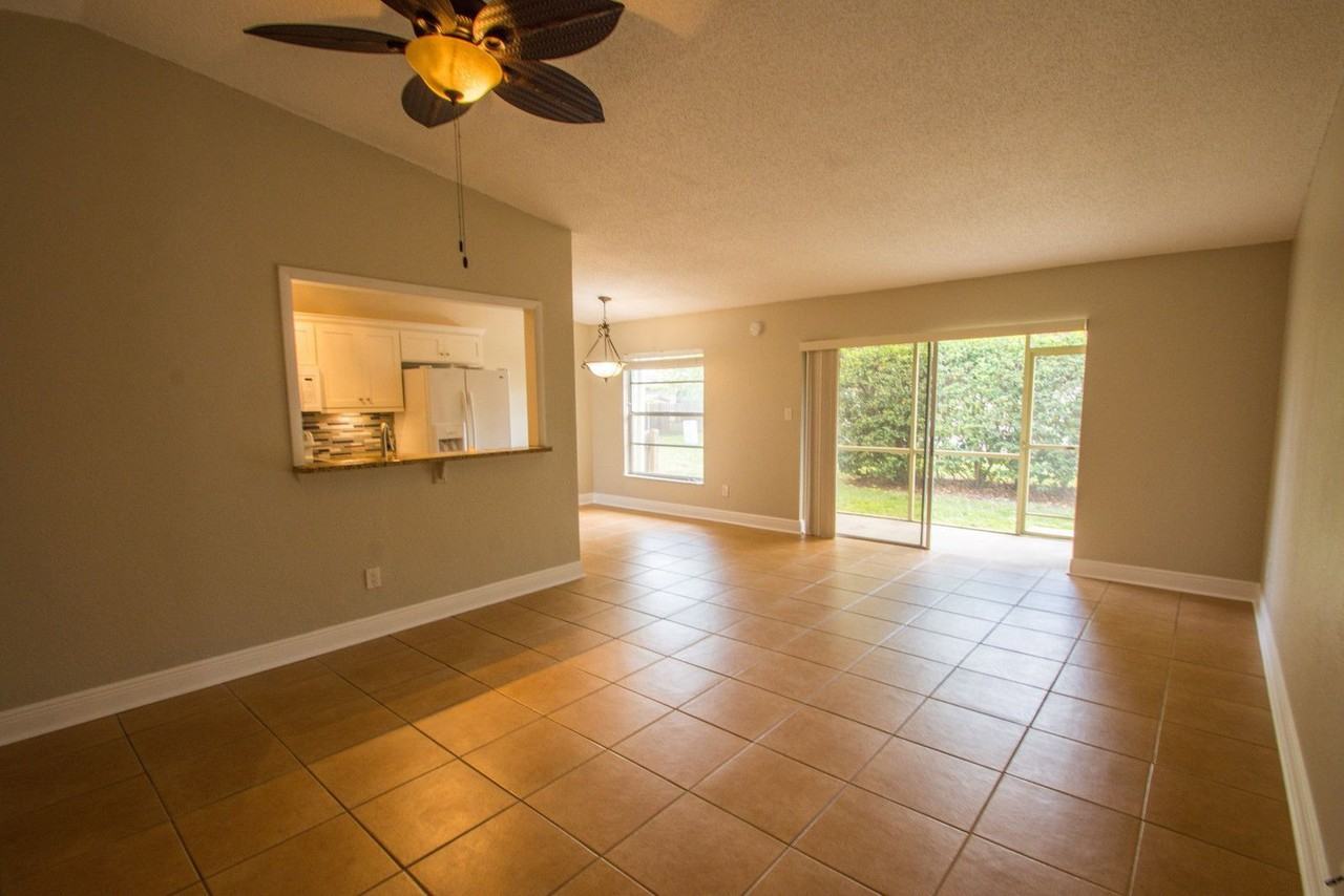 3051 Autumn Ct - Photo 6 of 26