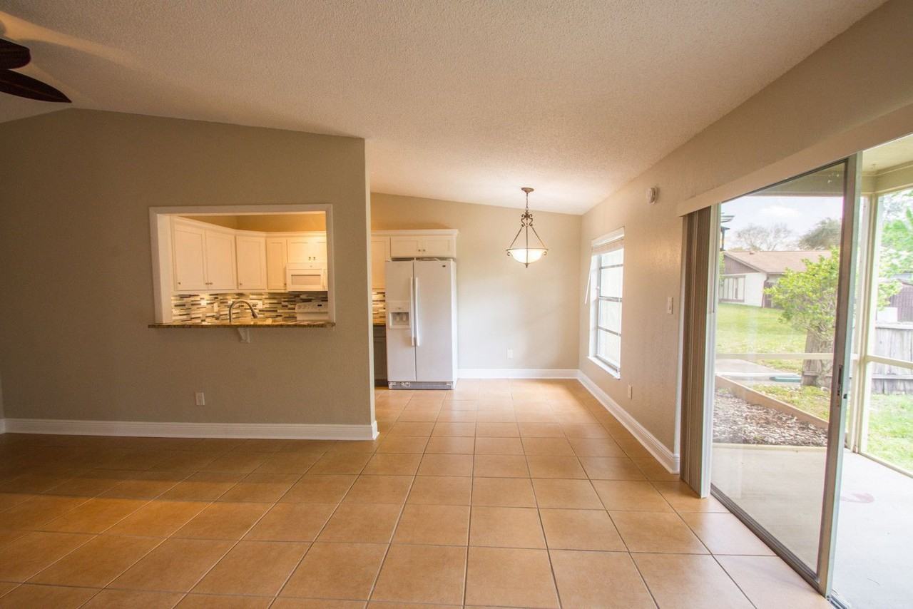 3051 Autumn Ct - Photo 7 of 26