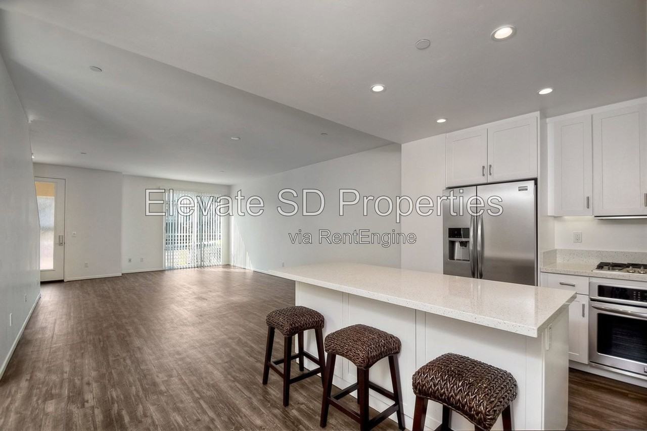 2874 C St - Photo 5 of 30
