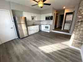 featured image of 2140 Lowrie St #1