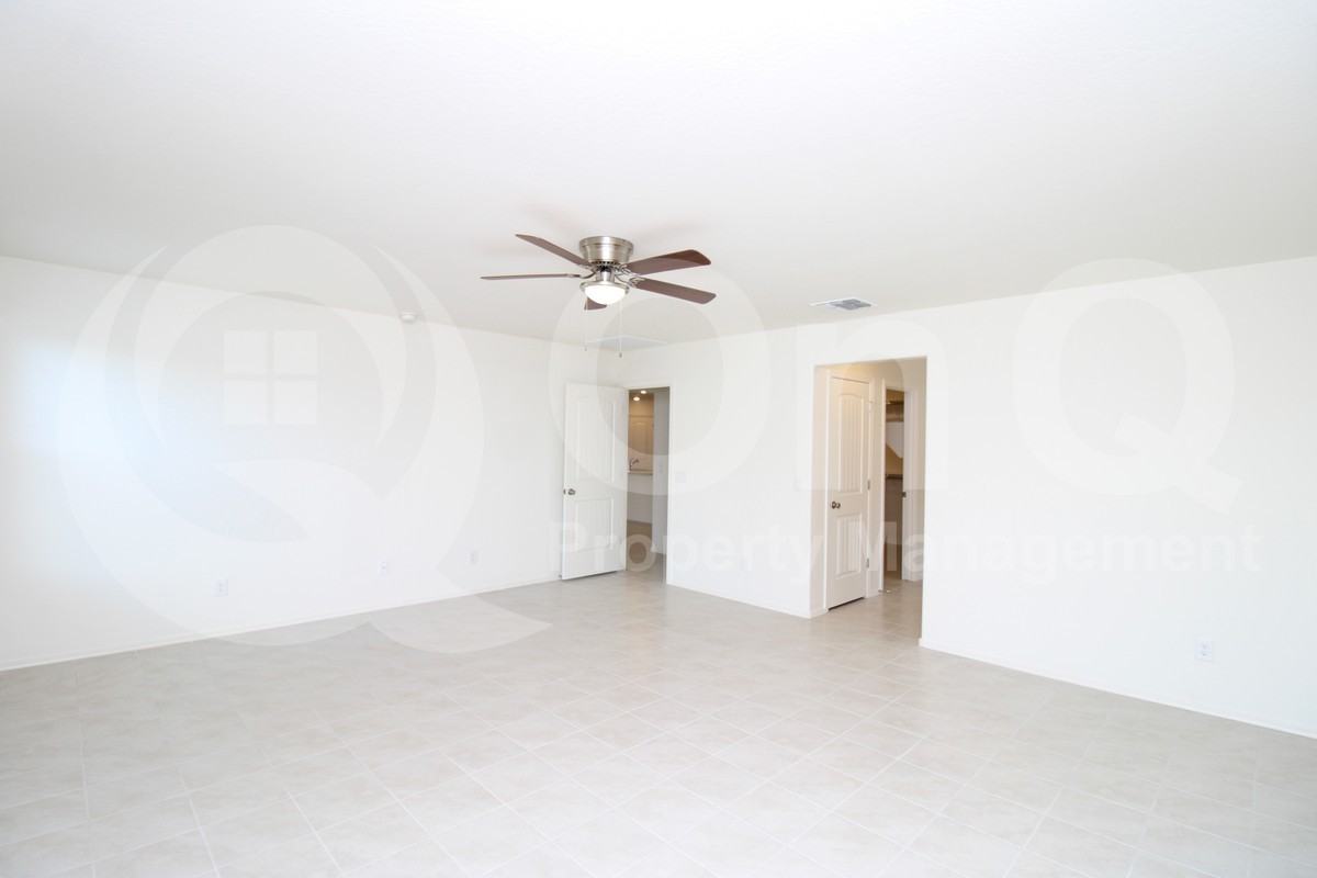 21141 E Raven Dr - Photo 7 of 19