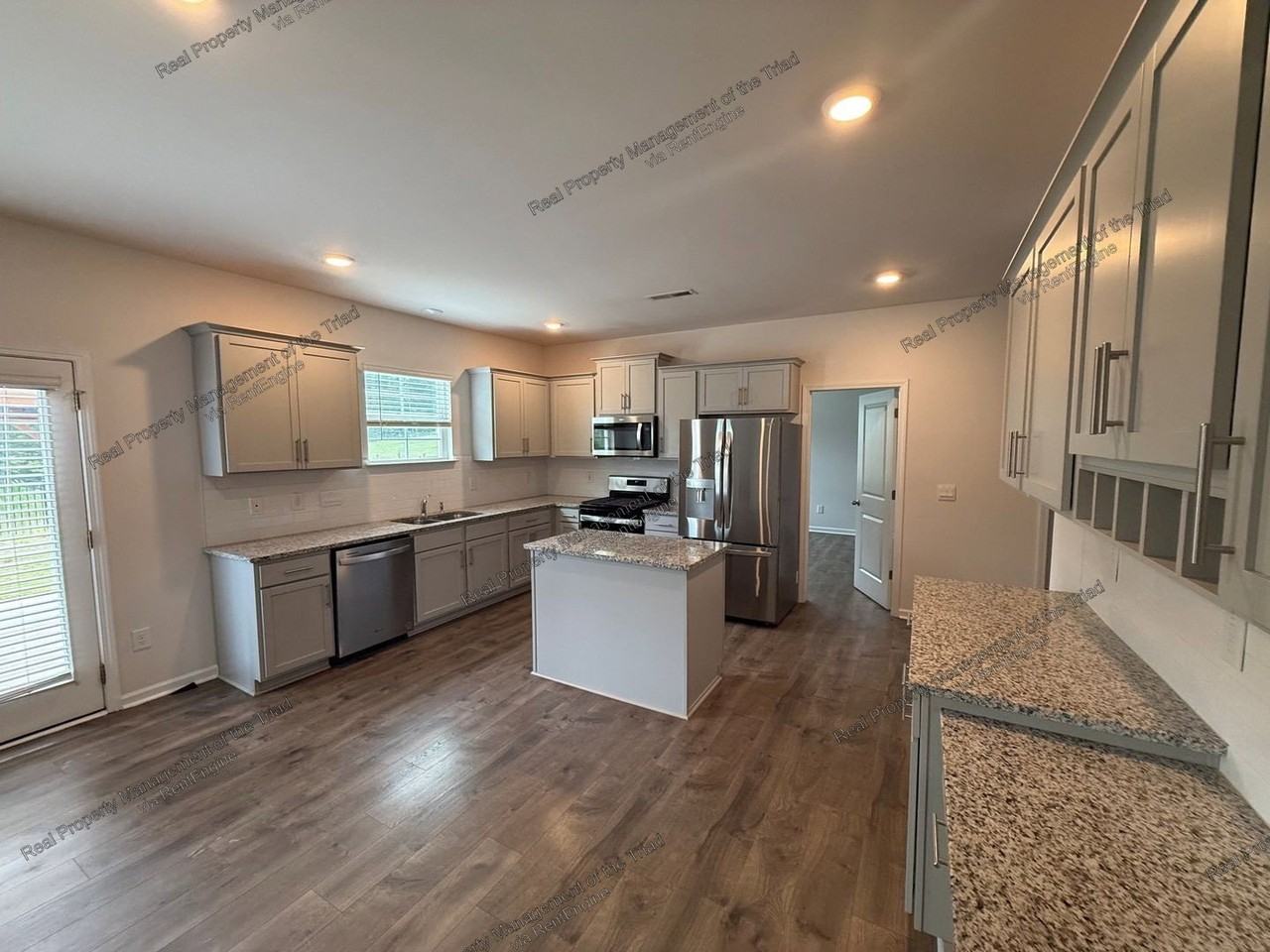 3741 Millennium Dr - Photo 3 of 29