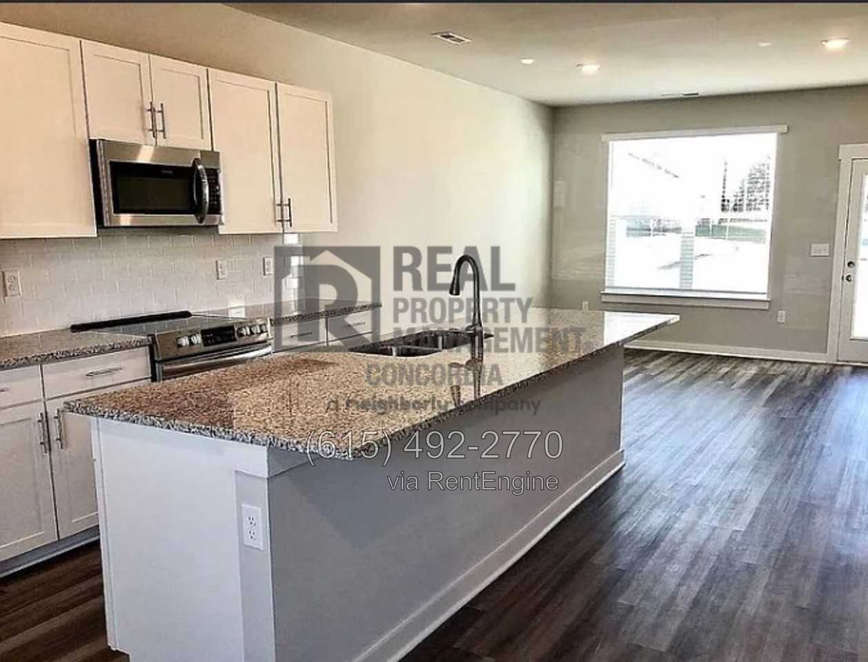 1621 Tolkien Ln - Photo 2 of 9