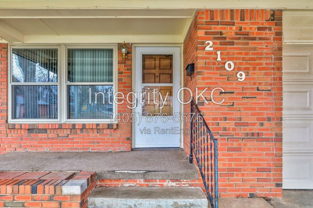 2109 N Redmond Ave - Photo 5 of 45